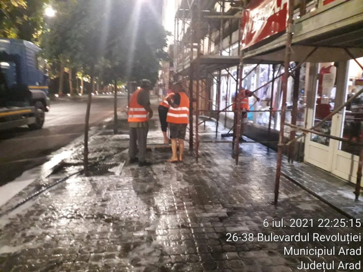 E rândul bordurilor și gropilor de pe Titulescu să intre la spălat