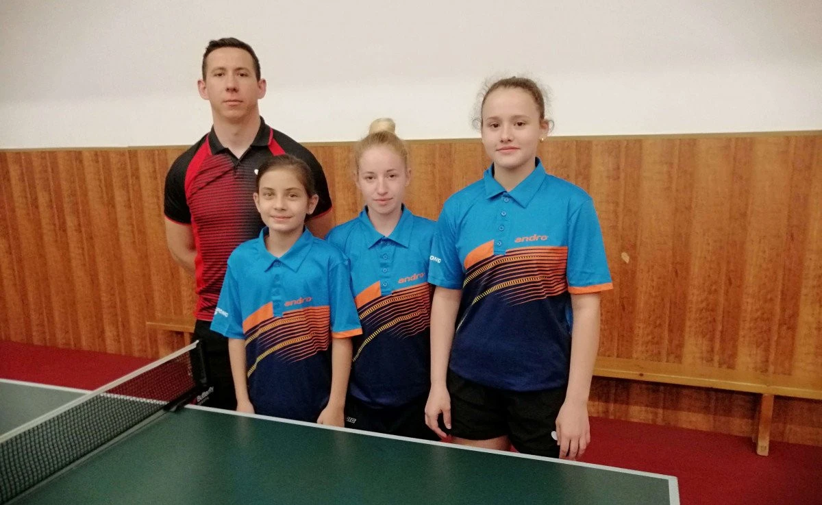 Echipa secundă a CSM Arad se menţine în Divizia A la tenis de masă