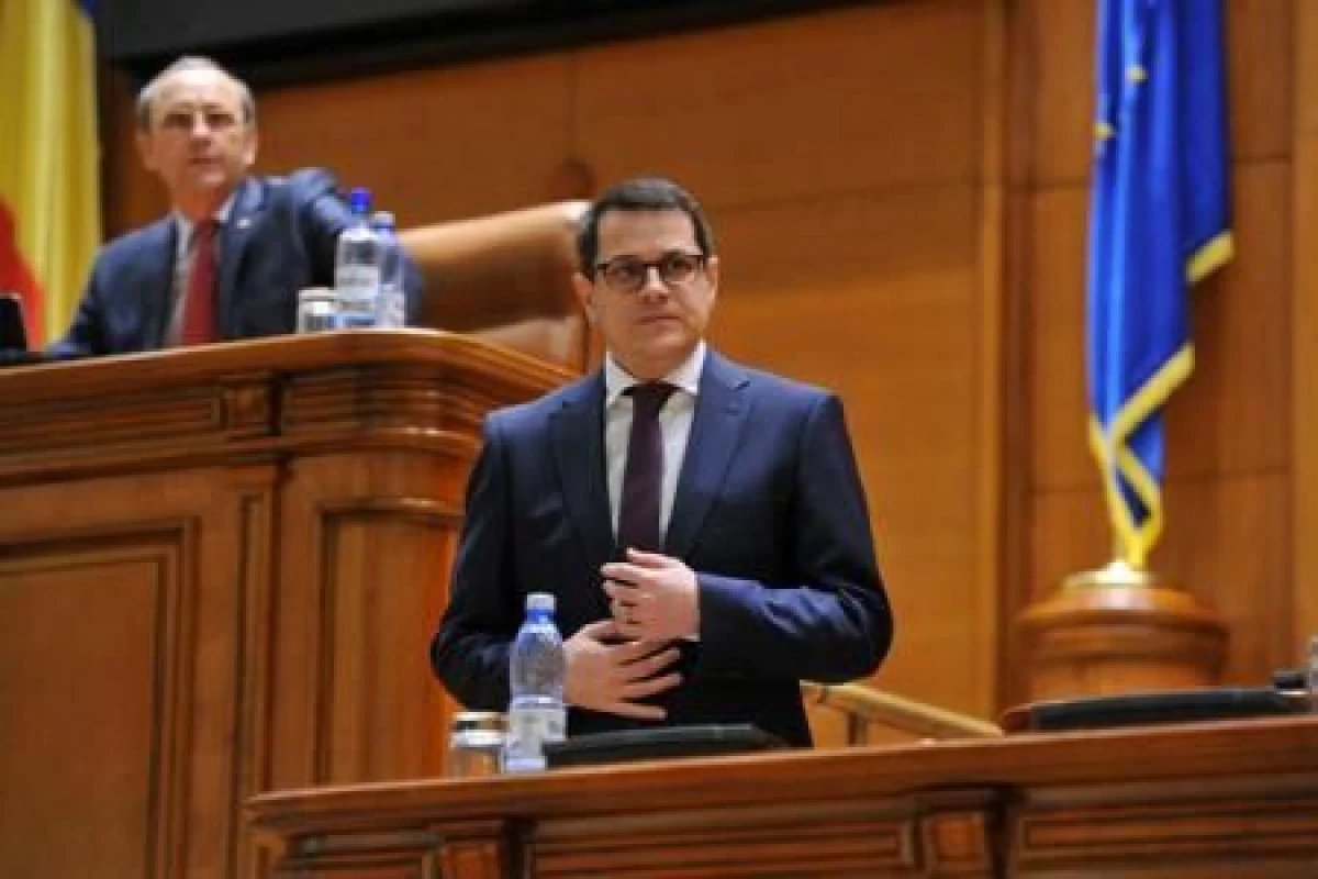 EDUARD HELLVIG A FOST VALIDAT DE PARLAMENT IN FUNCTIA DE DIRECTOR SRI