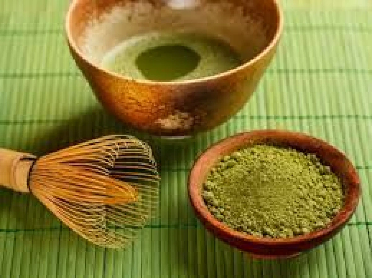 EFECTELE UIMITOARE ALE CONSUMULUI DE CEAI MATCHA