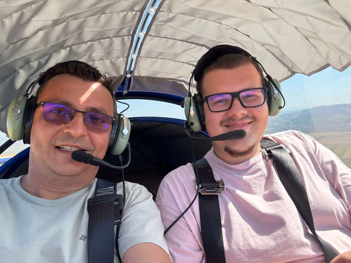 Ei sunt cei doi bărbați care au murit în accidentul aviatic de la Arad