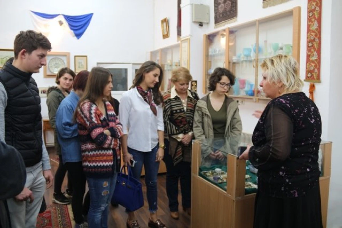 Elevi de la „Moise Nicoară” au vizitat Universitatea de Vest „Vasile Goldiș”