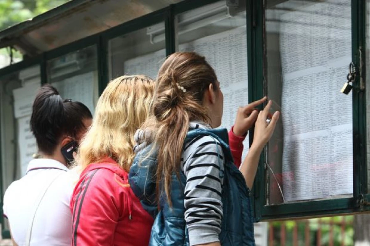Elevii află astăzi rezultatele Simulării examenelor naționale