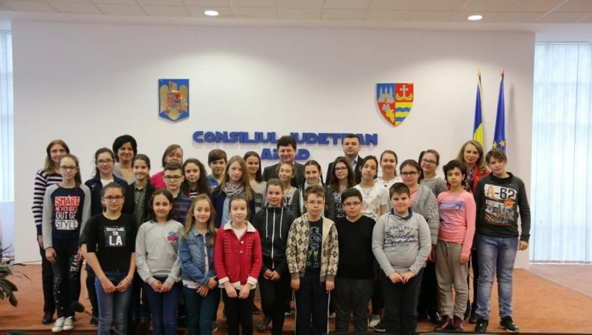 Elevii au vizitat Consiliul Judeţean, în cadrul „Săptămânii Altfel”