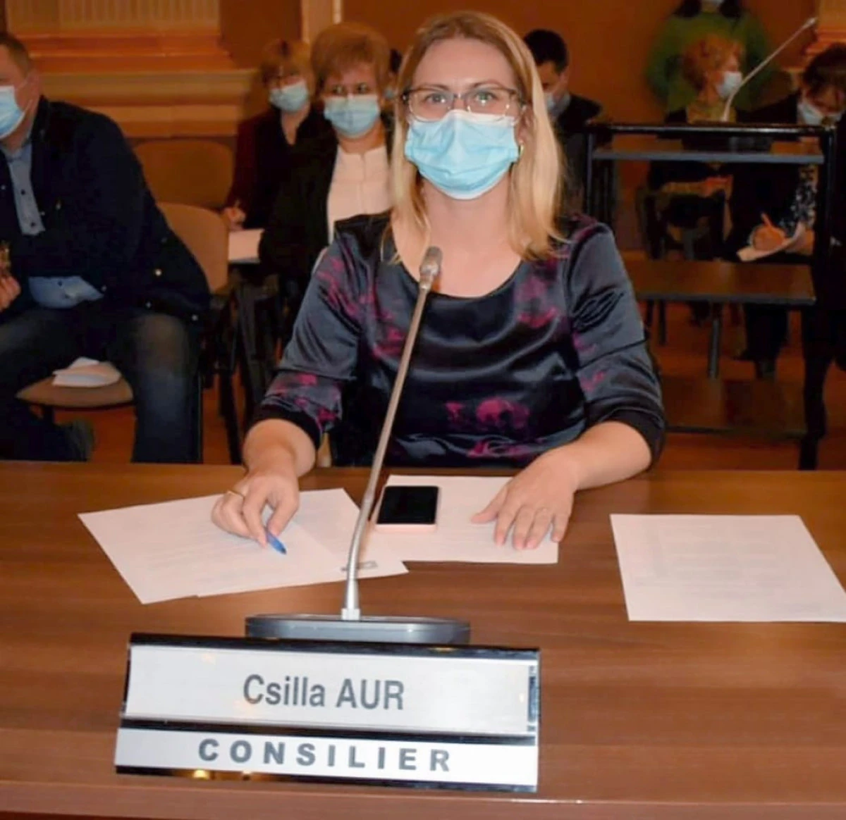 Elevii din Arad vor primi burse de merit! Presiunea consilierilor din opoziție a dat roade
