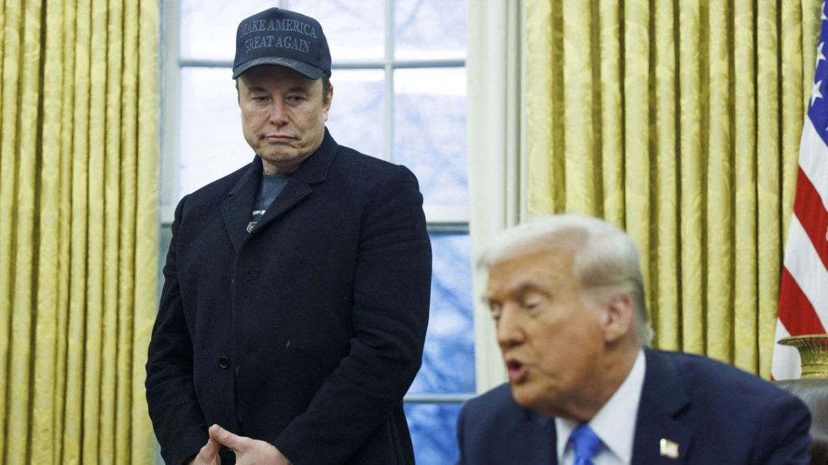 Elon Musk ar putea trimite un milion de sateliți în spațiu