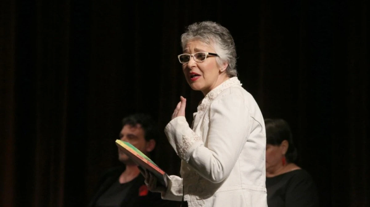 Emoție, vers și credință în Săptămâna Mare, la Teatrul Clasic „Ioan Slavici” Arad