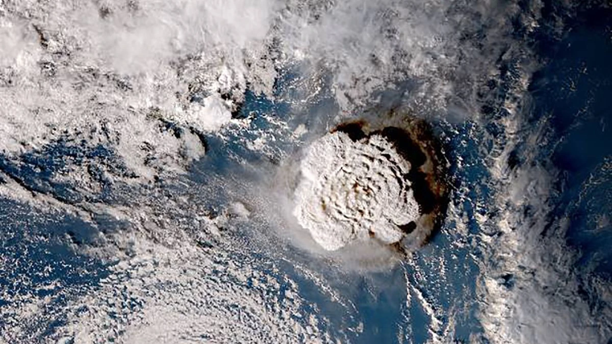 Erupția vulcanică din Tonga a fost cea mai puternică înregistrată vreodată cu aparatură modernă
