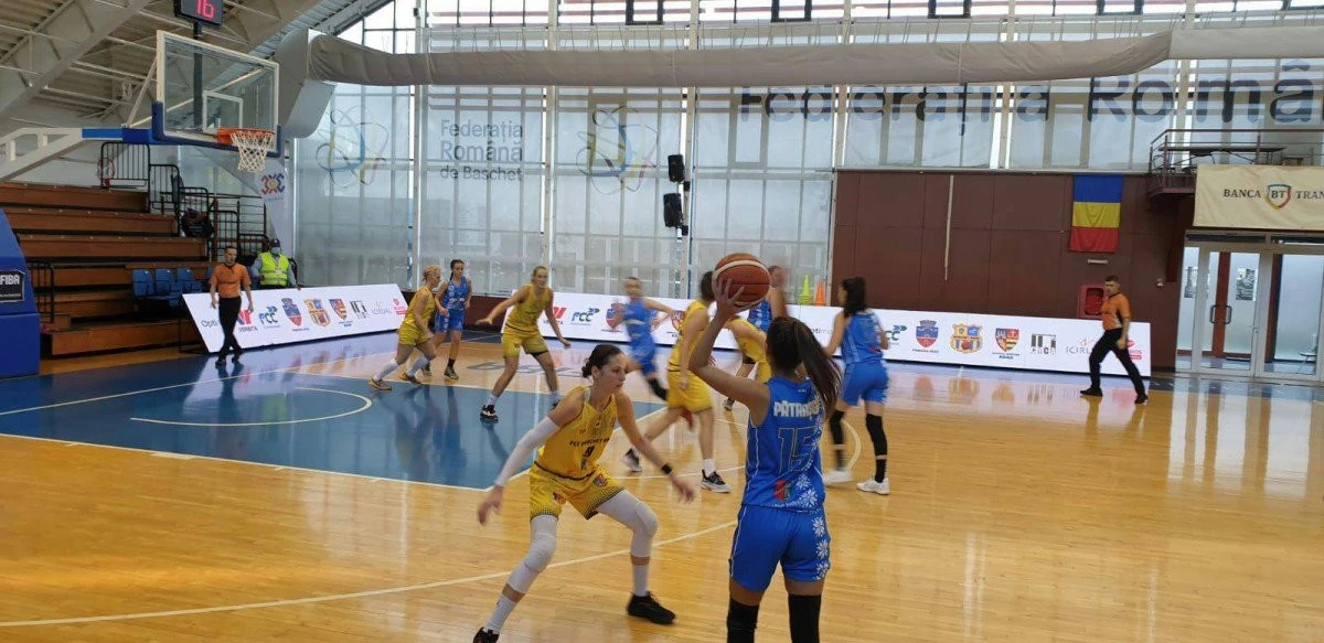 Eşecul cu Clujul şi apoi ghinionul - fatale pentru FCC Baschet Arad, eliminată din Cupa României!