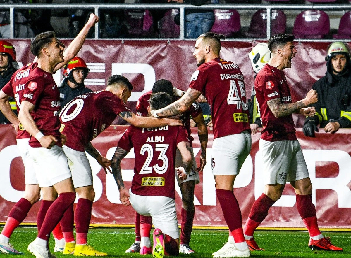 Etapa lui Hagi, în play-off-ul din Superliga: Rapid trece de FCSB și Becali se îndepărtează de titlu!