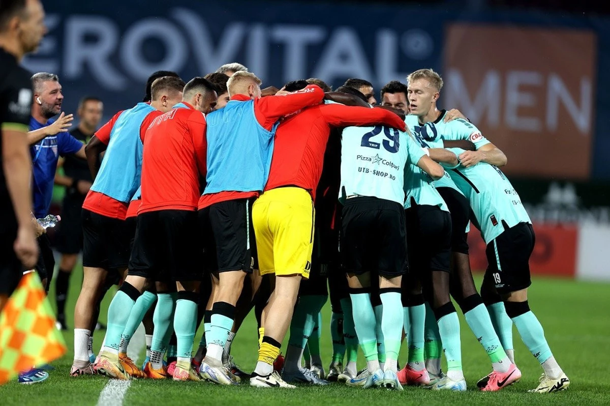 Etapa surprizelor în SuperLiga! FCSB profită de pașii greșiți ai rivalelor, iar UTA evadează din subsol!