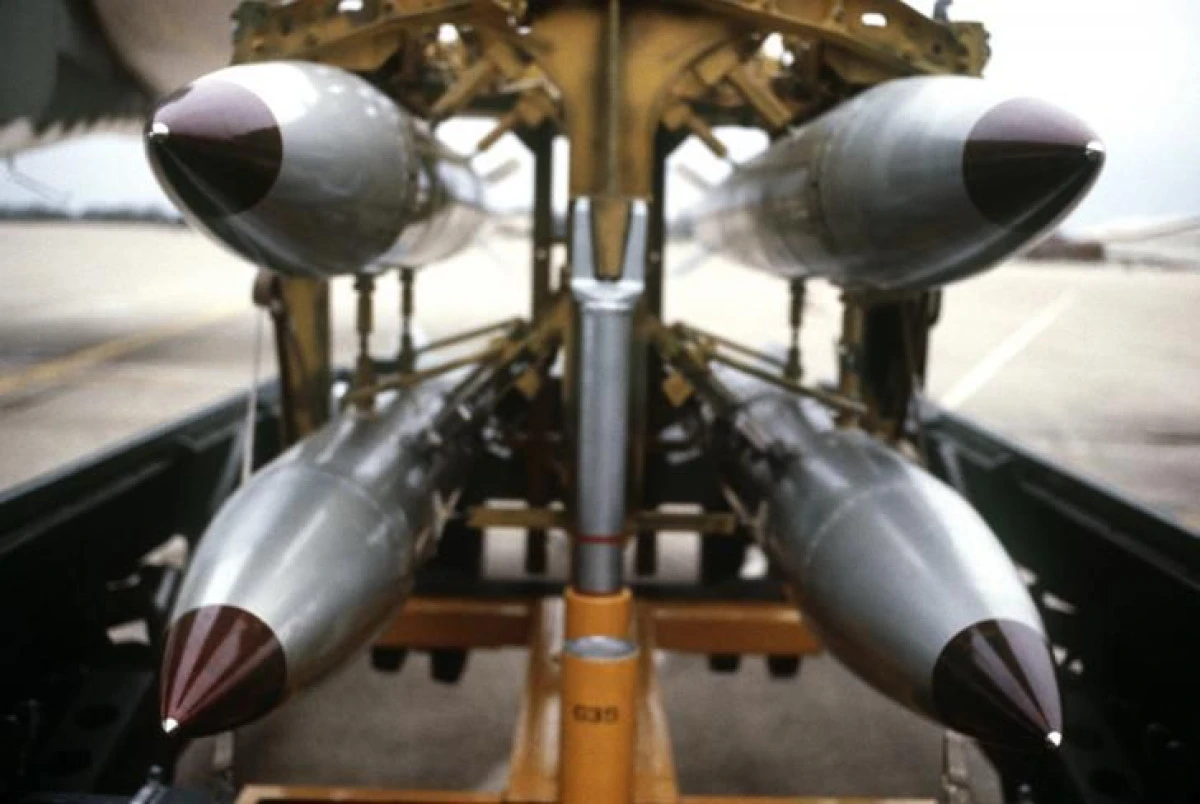 EURACTIV: SUA ÎŞI MUTĂ ARMELE NUCLEARE DIN TURCIA ÎN ROMÂNIA