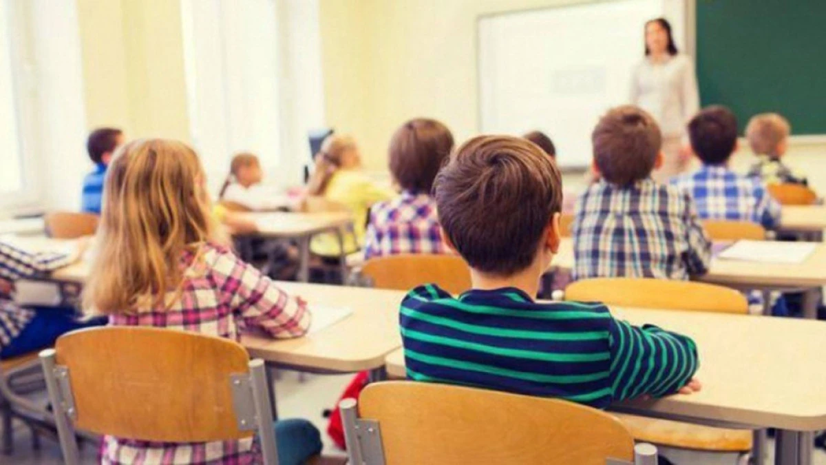 Evaluările naţionale la finalul claselor a II-a, a IV-a şi a VI-a se vor desfăşura între 20 aprilie şi 20 mai