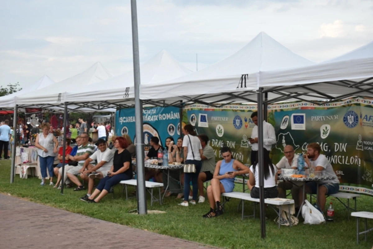 Eveniment organizat în localitatea Livada, pentru promovarea producătorilor locali – iulie 2024