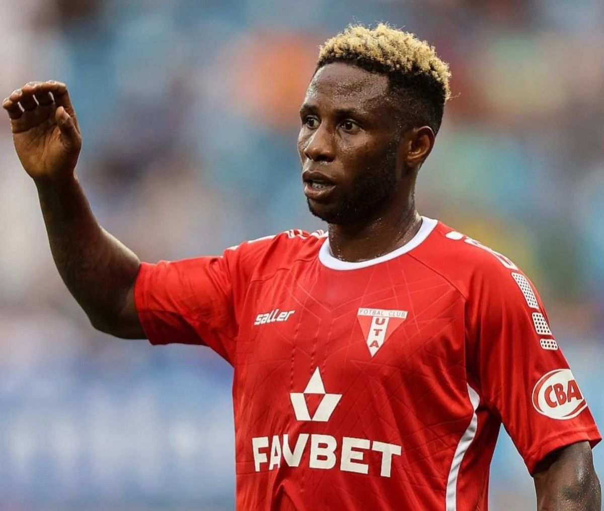 Ezekiel Imoh se desparte de UTA, Rednic aduce un atacant argentinian!