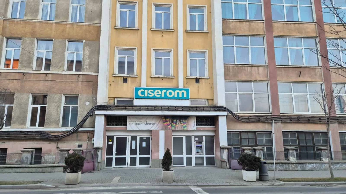 Fabrica de ciorapi din Sebeș se închide, după un secol. Zeci de angajați rămân fără loc de muncă