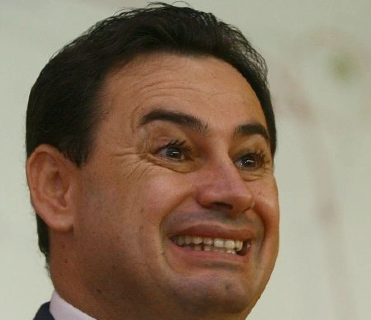 Falcă ”nereales” la PNL Arad, Iustin Cionca își apără stăpânul!