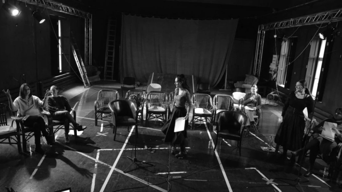 „Familia Ibsen”, un nou proiect la Teatrul „Ioan Slavici” Arad