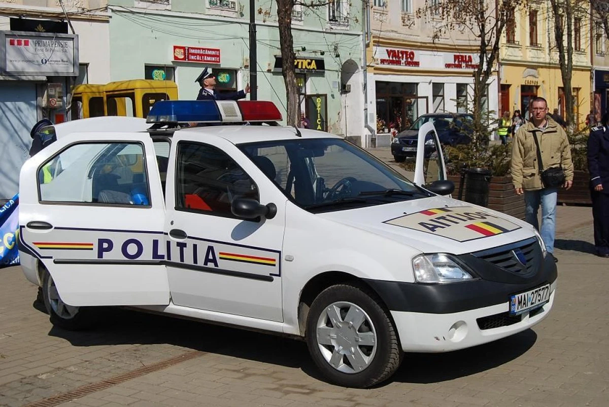 FARA PERMIS DE CONDUCERE A INTRAT INTR-UN STALP