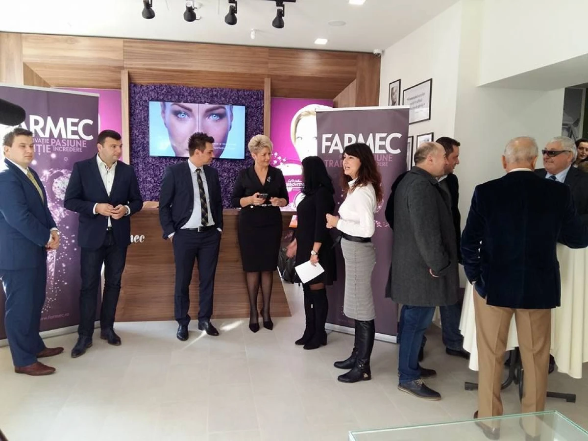 Farmec a deschis un magazin nou în Arad