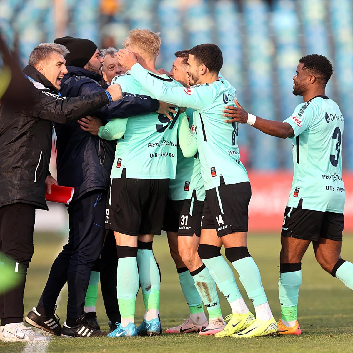 Farul și Slobozia le blochează pe FCSB și CFR Cluj! UTA rămâne în zona fierbinte din SuperLiga