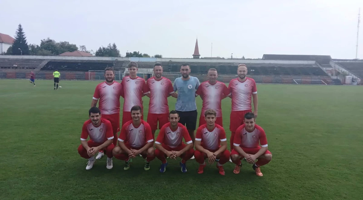 Favoritele s-au impus pe linie, în runda din Liga 4 Arad: nou promovata Viitorul urcă în careul de ași!