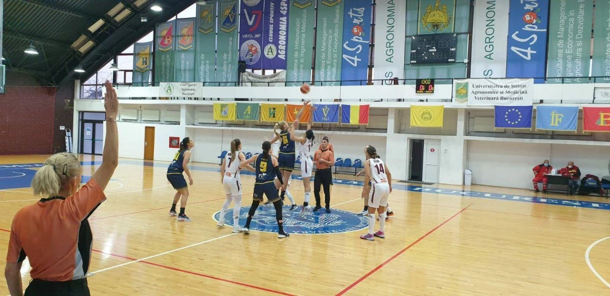 FCC Baschet Arad, victorii clare cu Rapid şi Agronomia. Podium pentru "galben-albastre"! (FOTO)