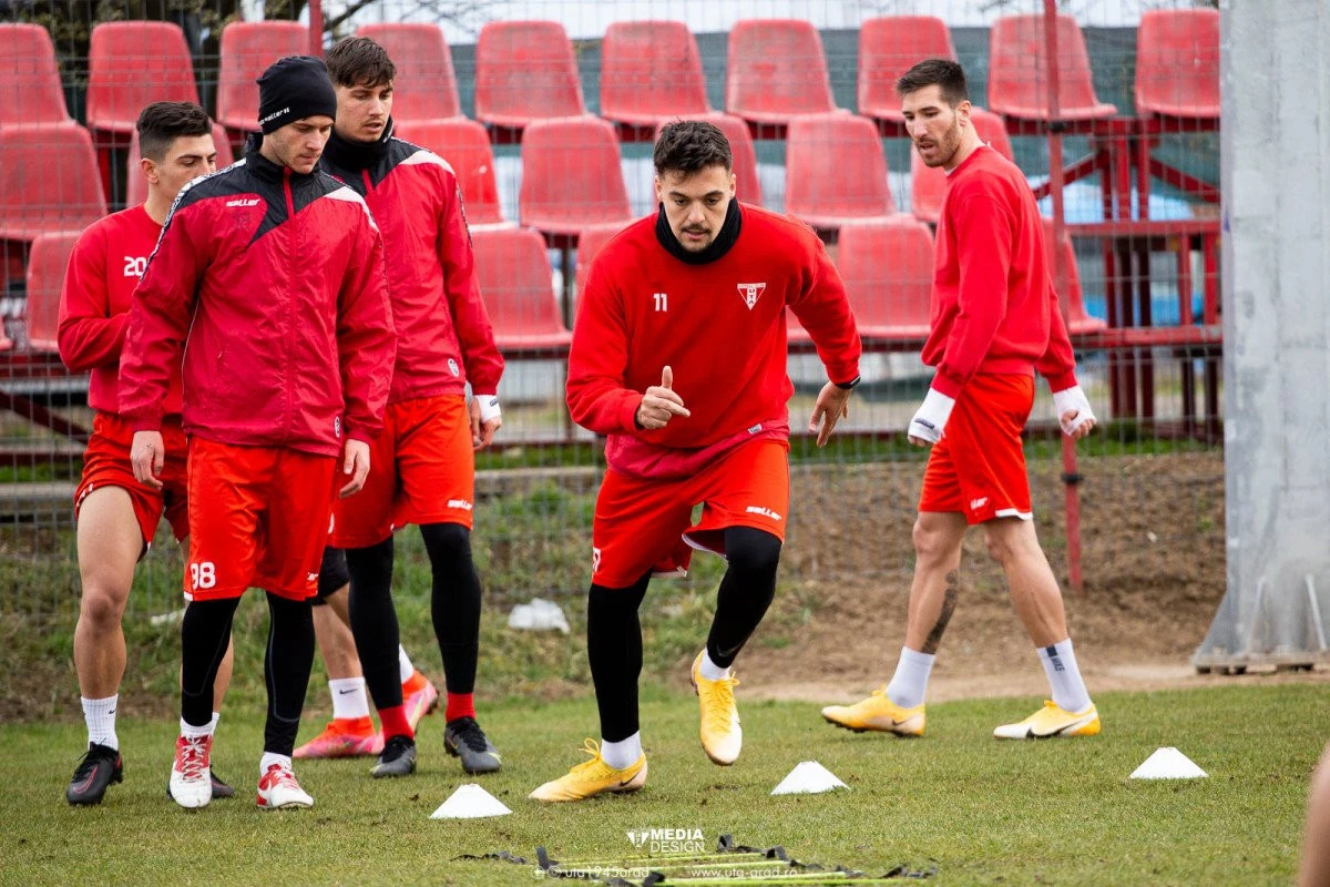 FCSB are motive să se teamă de foştii ei atacanţi! Răzbunarea lui Hora şi Adi Petre