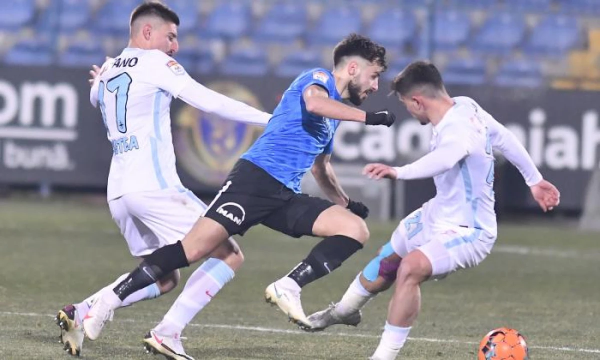 FCSB - Farul, derby-ul weekend-ului în fotbalul românesc. Liderul CFR se poate desprinde