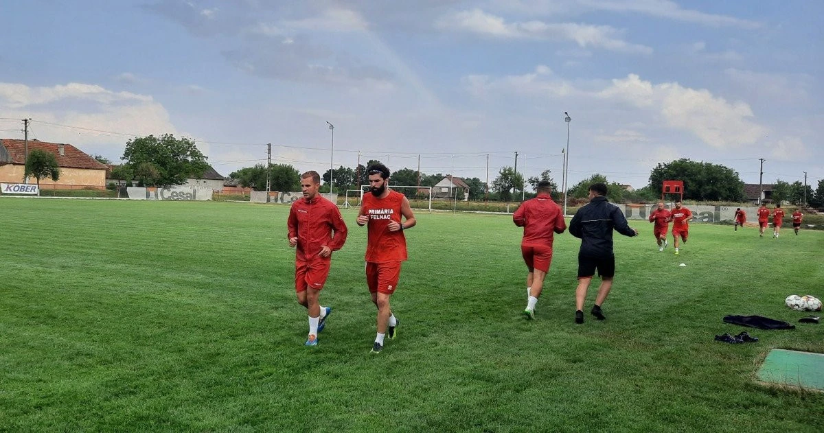 Felnacul a debutat cu victorie în testele verii. Ciba mai vrea încă un atacant