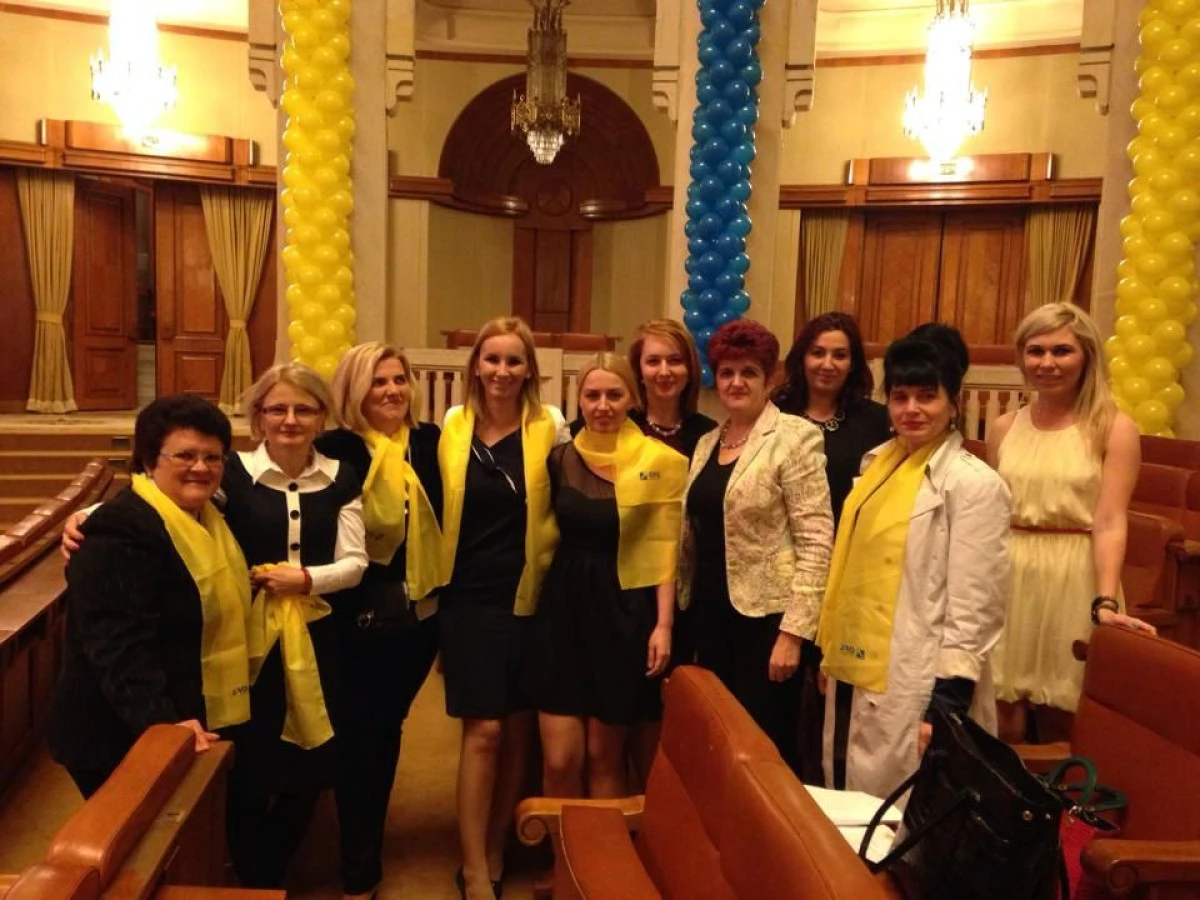 FEMEILE DIN ACL S-AU INTALNIT LA POIANA BRASOV