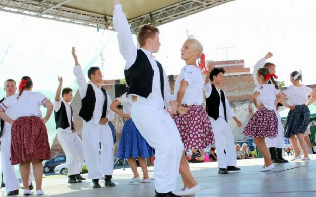 Festivalul Minorităţilor Naţionale de la Arad a ajuns la ediţia a XI-a