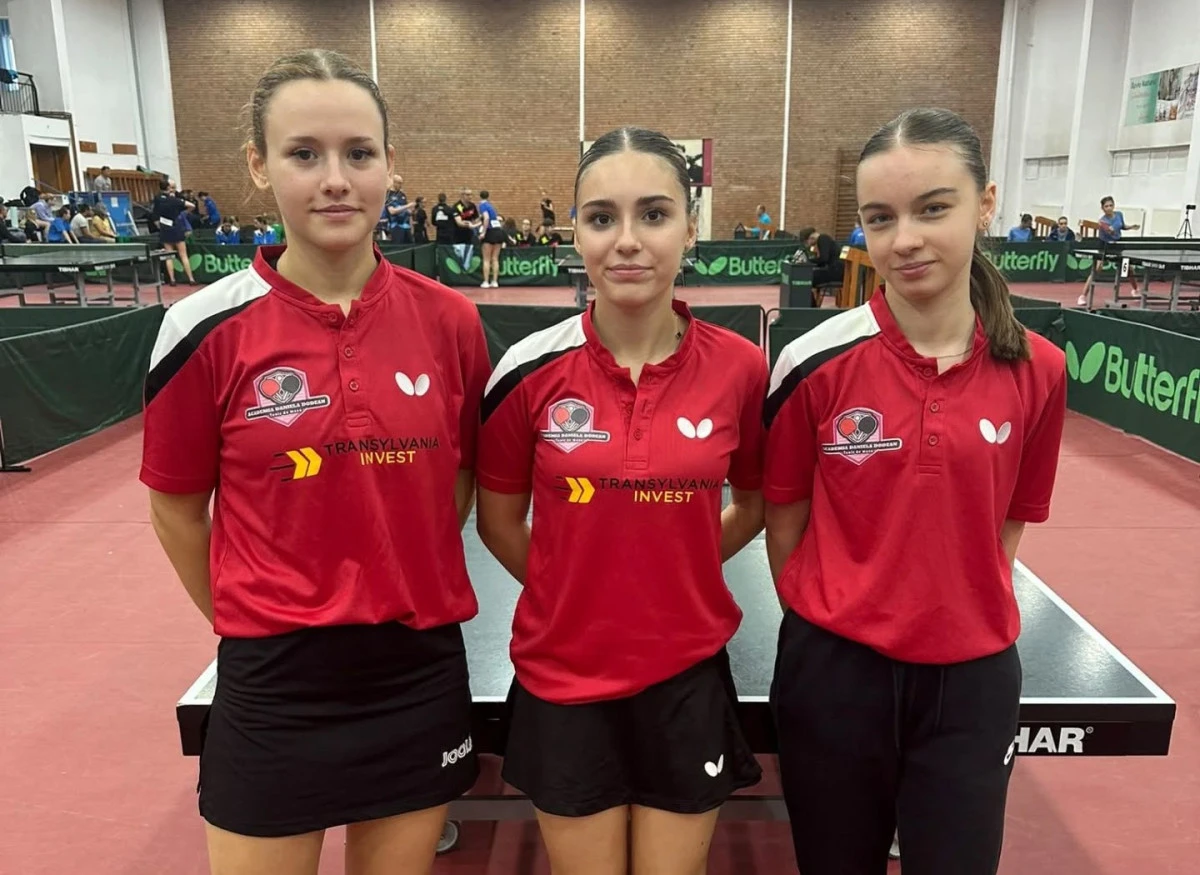 Fetele Academiei Daniela Dodean au bătut tot la turneul tur al Diviziei B de tenis de masă