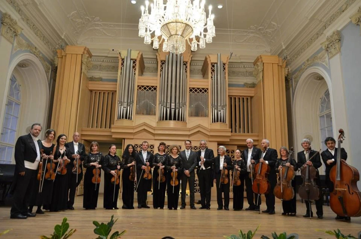 FILARMONICA ARADEANA A DAT SPECTACOL LA AMBASADA ROMANIEI DIN PRAGA