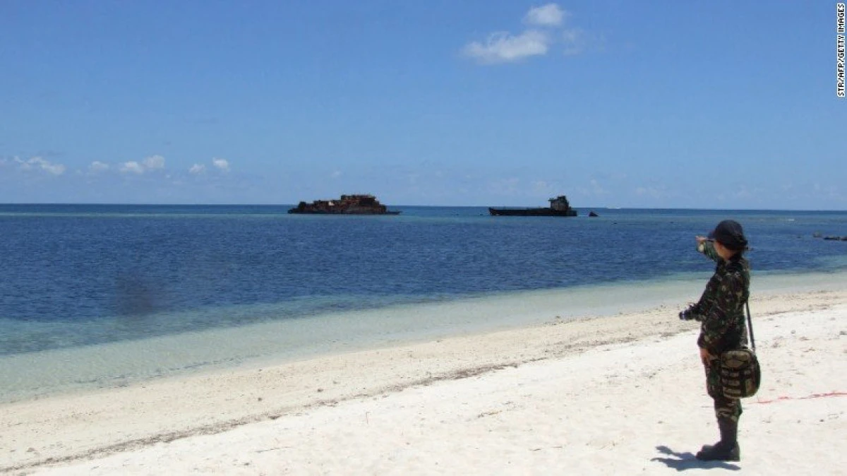 Filipine protestează: sute de nave chineze în jurul unei insule din Marea Chinei de Sud