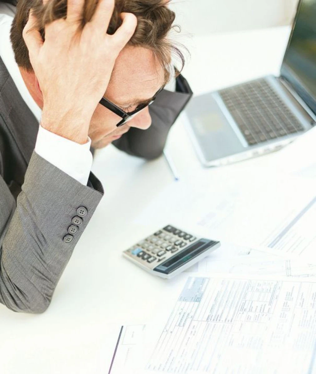 FISCUL ALUNGA INVESTITORII: BIROCRATII DECID CINE ARE VOIE SA DESCHIDA AFACERI IN ROMANIA