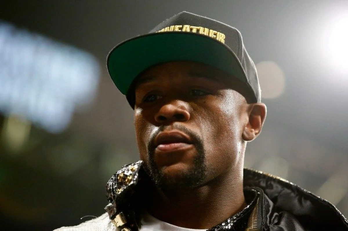 FLOYD MAYWEATHER SI-A ANUNTAT ULTIMUL ADVERSAR AL CARIEREI