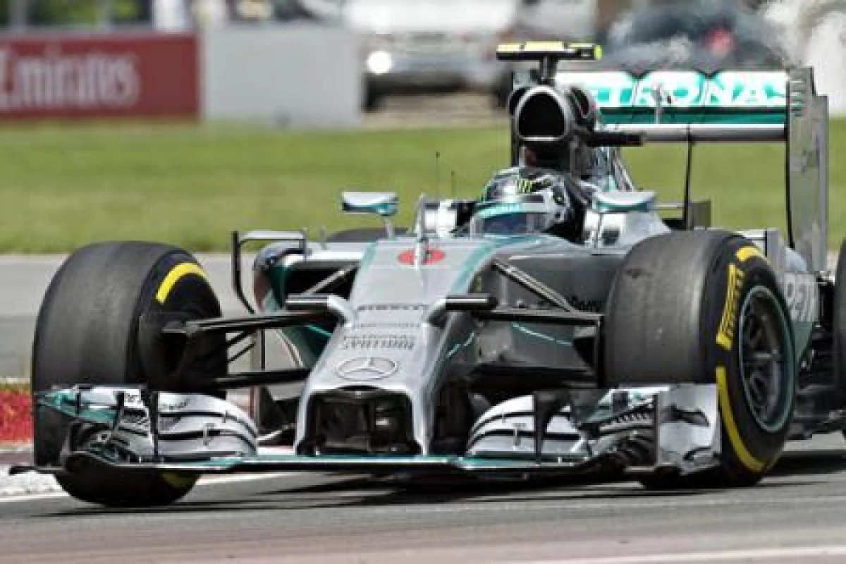FORMULA 1: NICO ROSBERG A CASTIGAT MARELE PREMIU AL GERMANIEI 