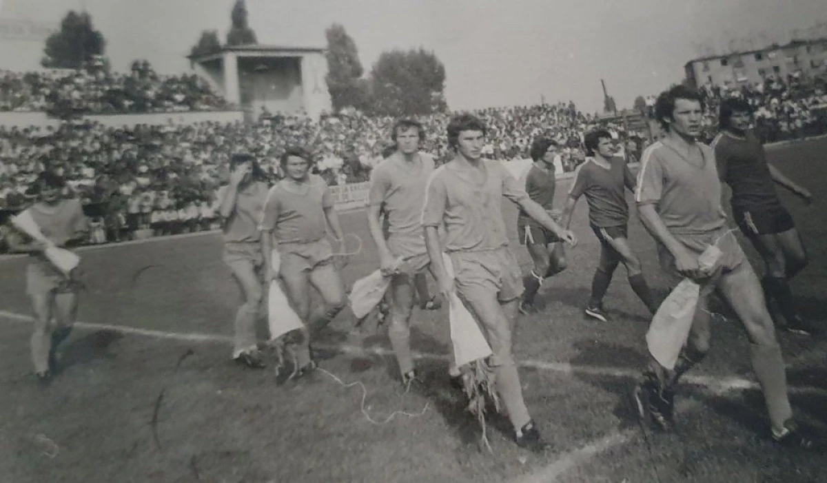 Fostul utist Dinu Butaş s-a stins din viaţă în Franţa