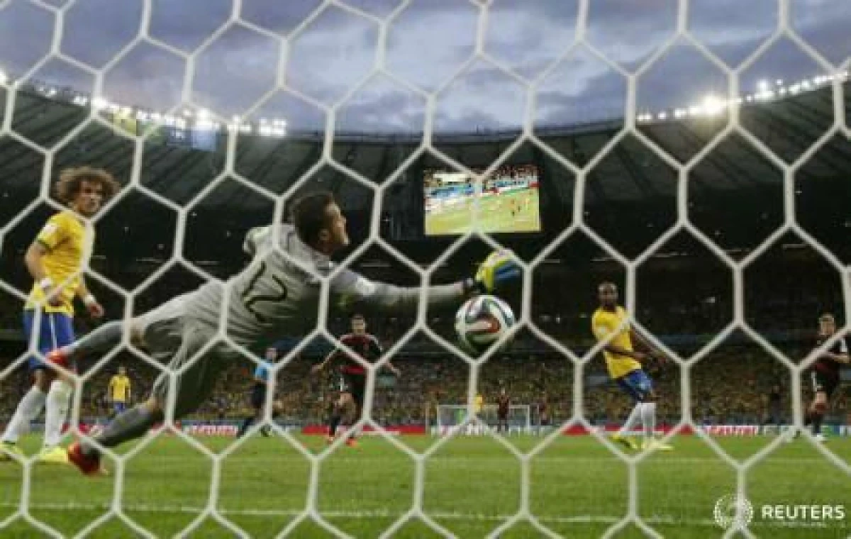 FOTBAL - CM 2014: AVANCRONICA FINALEI MICI, BRAZILIA - OLANDA