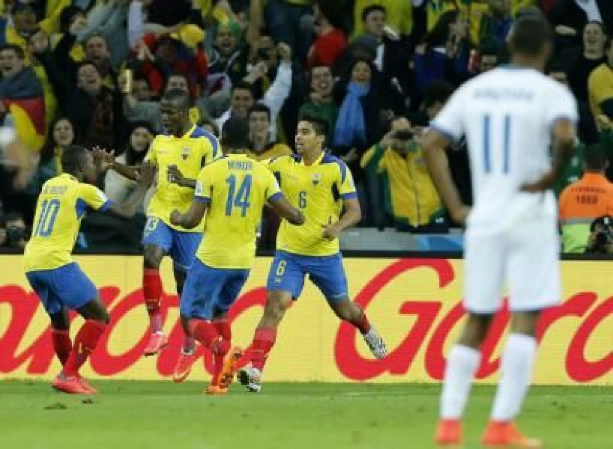 FOTBAL - CM 2014: HONDURAS - ECUADOR 1-2