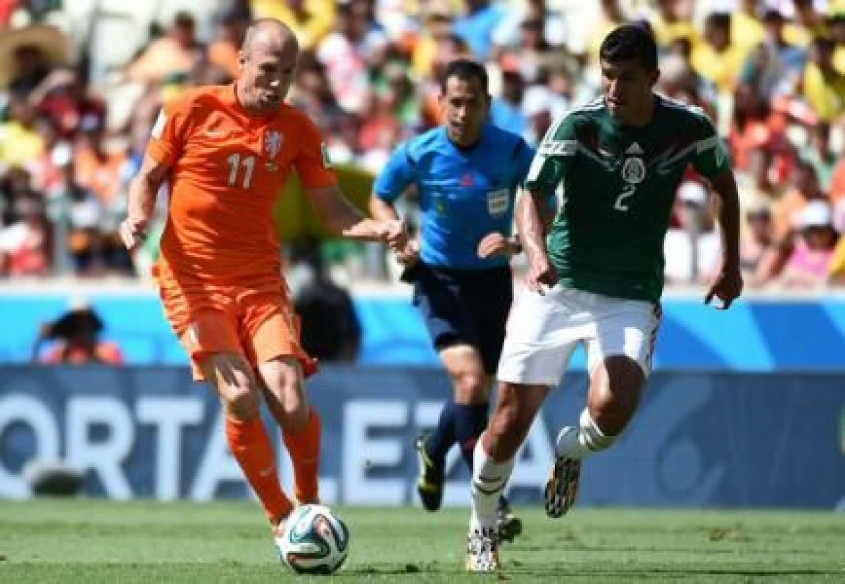 FOTBAL - CM 2014: OLANDA E IN SFERTURI DUPA 2-1 CU MEXIC