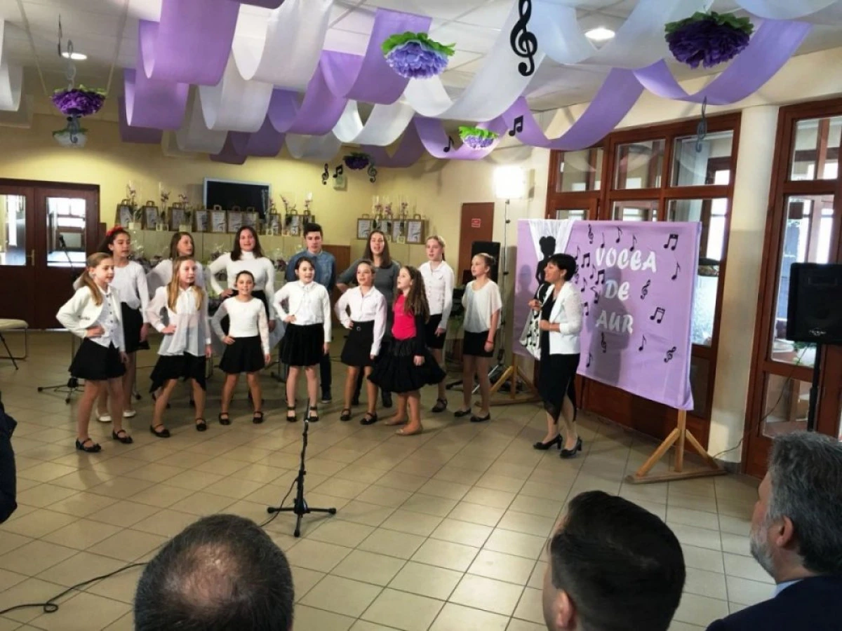 (FOTO) Festivalul-concurs ”Vocea de Aur” de la Bătania, la a 4-a ediție