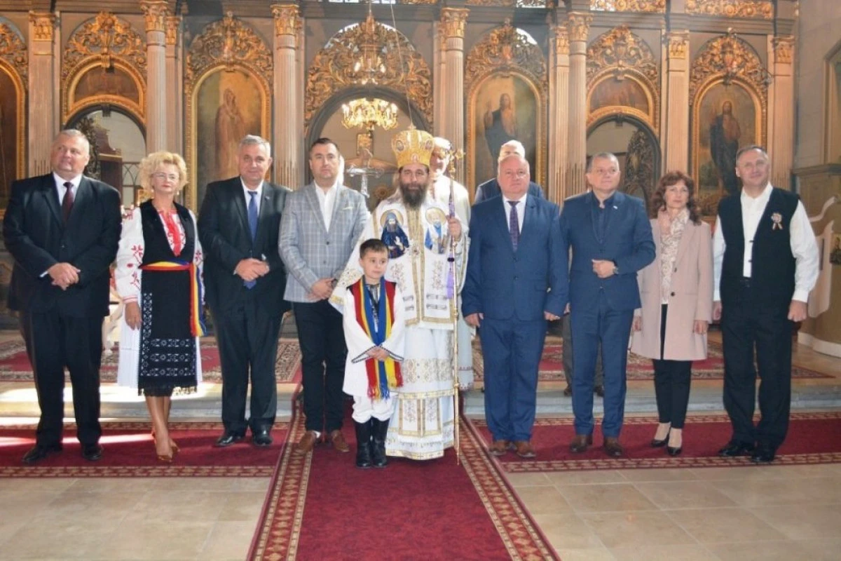 (FOTO) Hramul Bisericii Sfânta Parascheva și festivalul „La obârșii, la izvor", organizate la Gyula