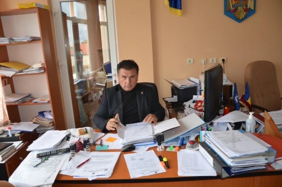 (FOTO) Iosif Bimbo, primarul comunei Livada: „Canalizarea este cel mai mare proiect din comuna noastră“