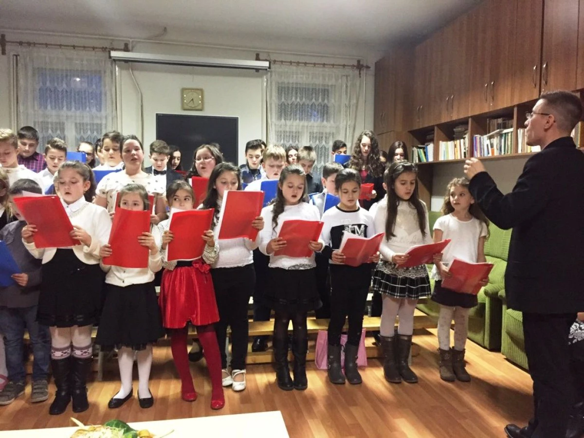 (FOTO) MARTISOR LIRIC LA GYULA, LA 150 DE ANI DE LA PUBLICAREA PRIMEI POEZII A LUI EMINESCU