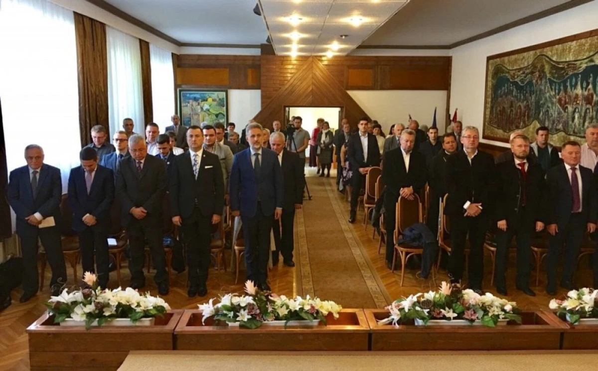 (FOTO) Personalităţi de origine română, omagiate în Ungaria