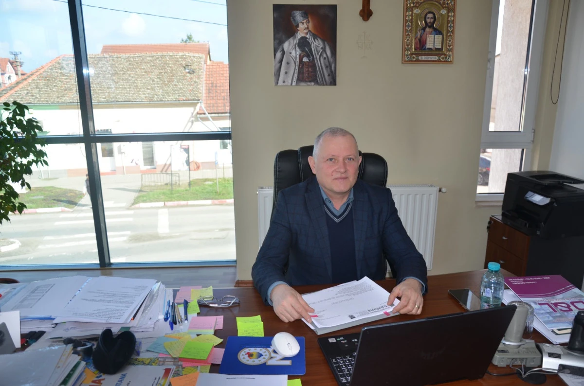 (FOTO) Sântana se dezvoltă. Investiții majore și șantiere deschise în 2025