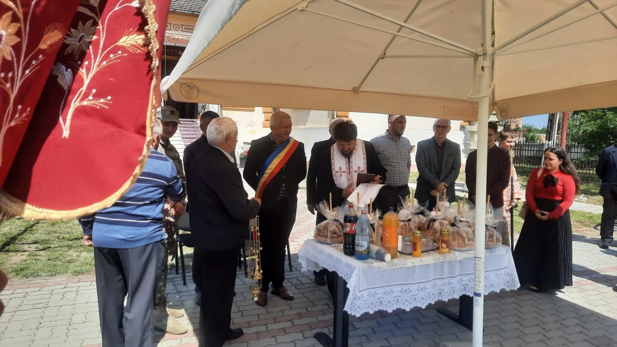 (FOTO) ﻿Ziua Eroilor, sărbătorită la Sepreuș