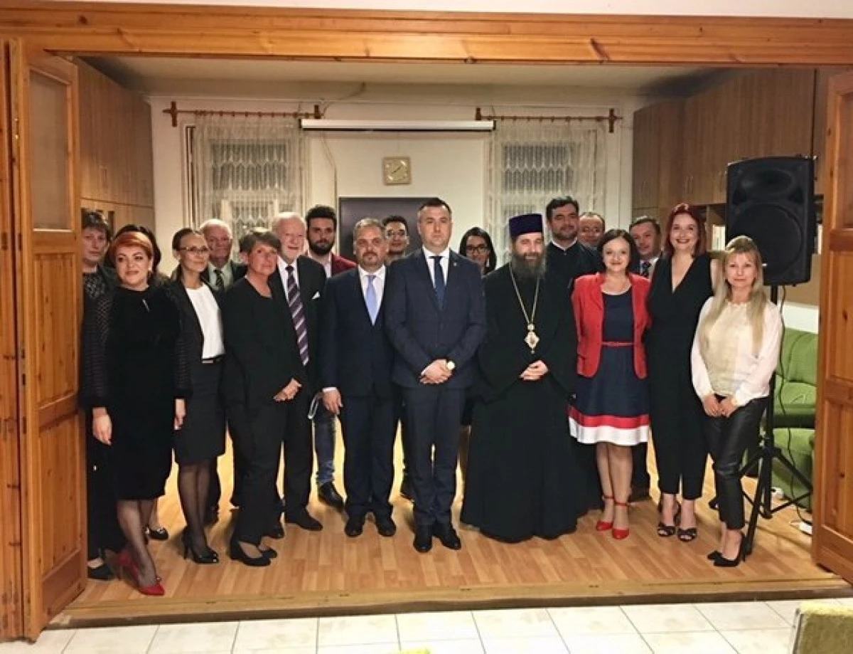 (FOTO) Ziua Francofoniei, sărbătorită la sediul Uniunii Culturale a Românilor din Ungaria